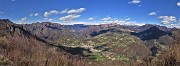 39 Splendida vista panoramica dal Monte Molinasco su San Giovanni Bianco, le sue montagne e oltre